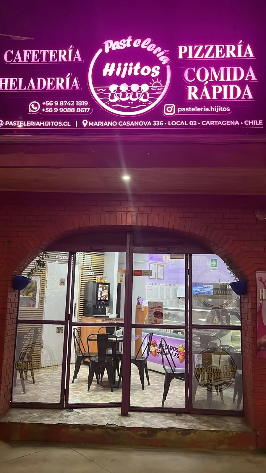 El exterior de nuestro local en Cartagena